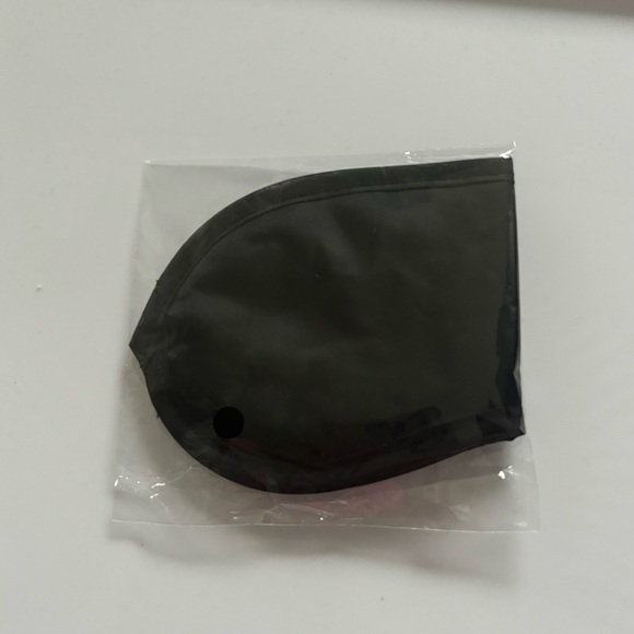 ✨FREE ITEMS✨ Items in the description below - Picture 3 of 10